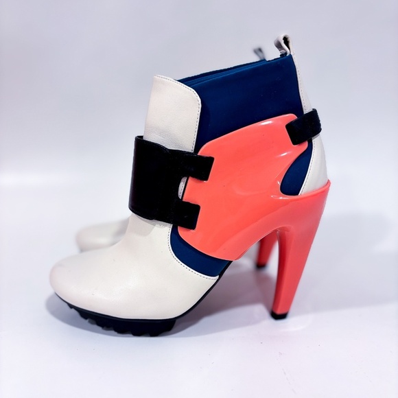 UNITED NUDE Cream & Orange Sculptural Heel Booties – EU 37 * - Picture 2 of 12